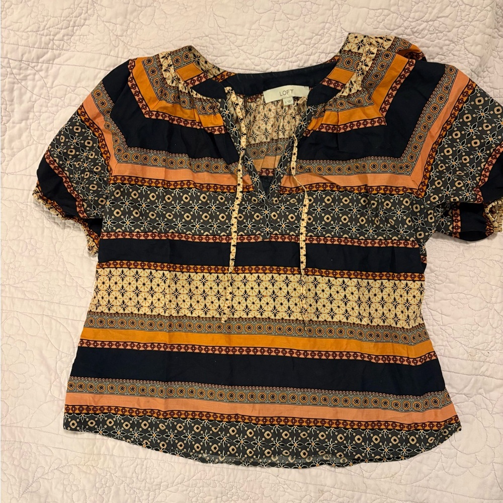 LOFT Women's Navy and Orange Patterned Blouse